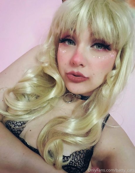 milkydesserts onlyfans pics