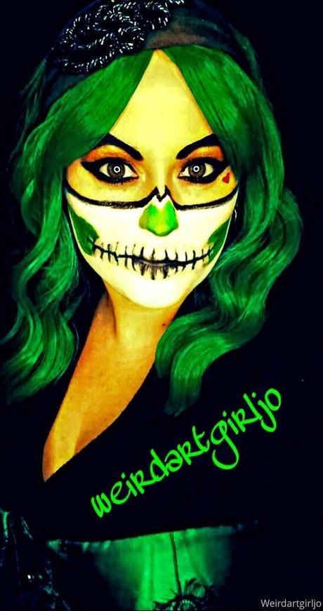 weirdartgirljo xxx onlyfans