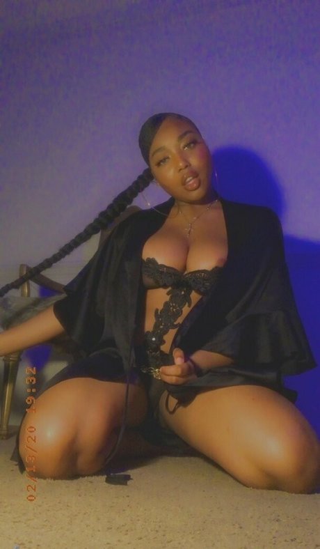 kawaiimamii onlyfans images