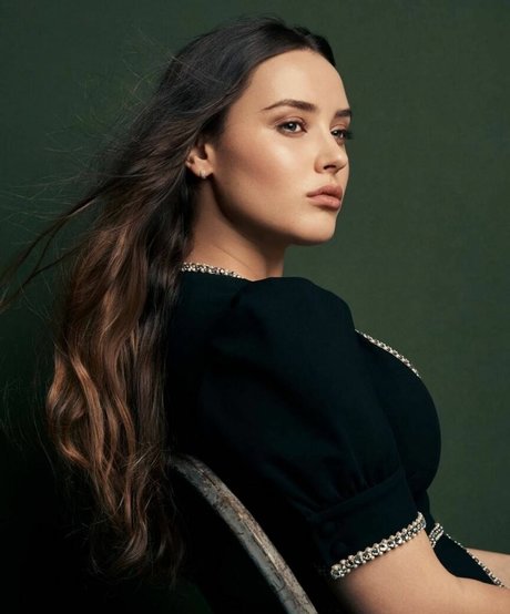 Katherine Langford onlyfans picture