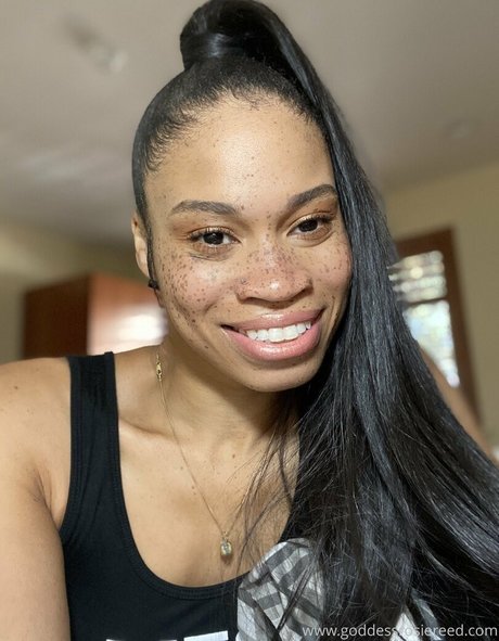 goddessrosiereed onlyfans free