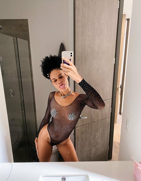 goddessrosiereed onlyfans leaks.