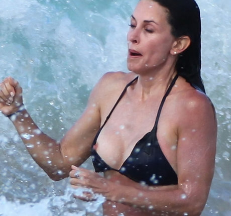 Courtney Cox onlyfans leak free