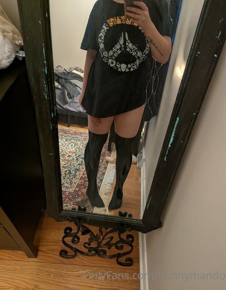 bunnymando onlyfans model photo