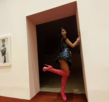 misslilithok Profile pic