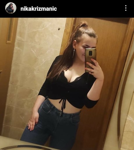 Sisak naked only fans