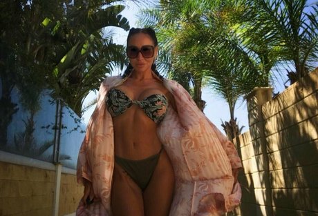 adelinefitt onlyfans model photos