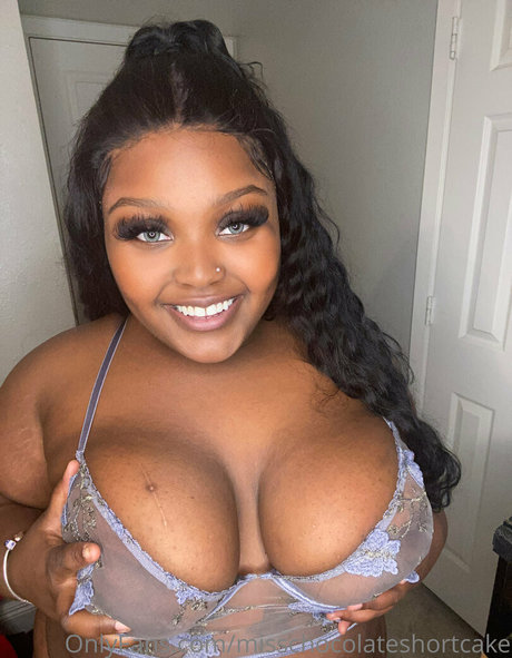 misschocolateshortcake only fans leak porn