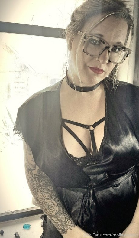 molleewaters only fans xxx
