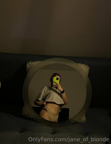 jane of blonde onlyfans leaks