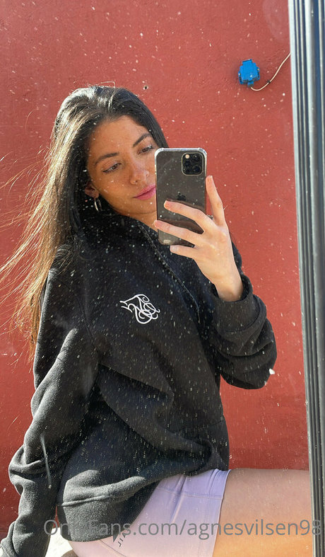 agnesvilsen98 onlyfans leak porn