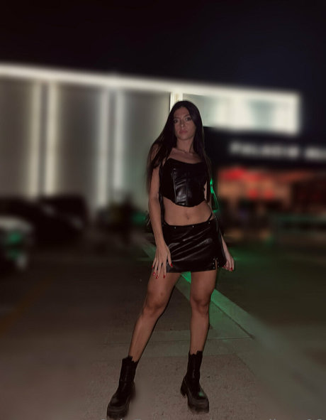 agnesvilsen98 onlyfans topless