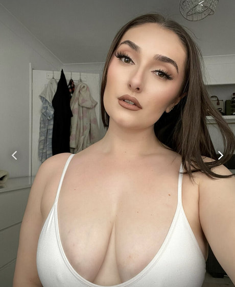 Samantha Warren onlyfans hot