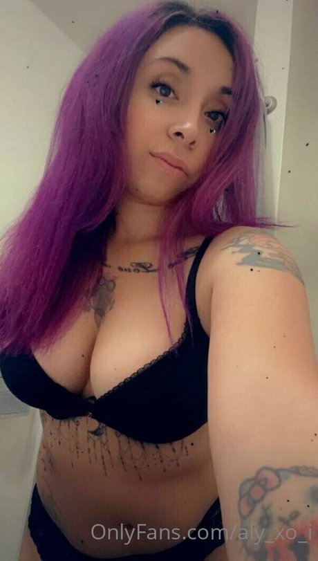 aly xo i onlyfans nude content