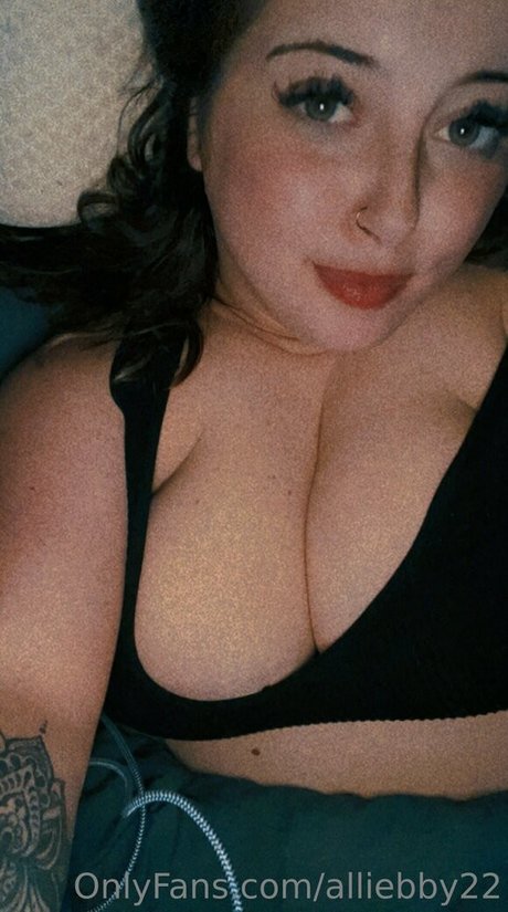 alliebby22 only fans nude leaks