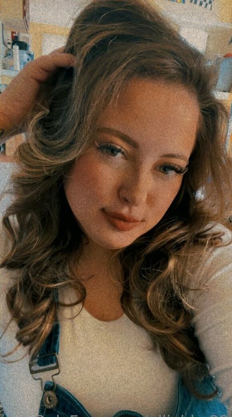 alliebby22 onlyfans leak new