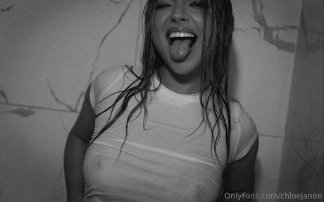 chloejanee onlyfans archive