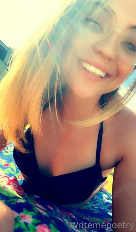 writemepoetry onlyfans leaka