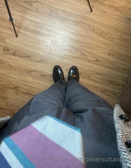petersuitandtie onlyfans leaked pics