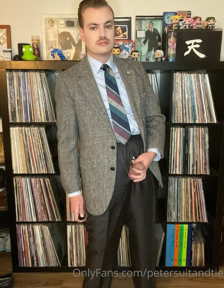 petersuitandtie onlyfans porn leaks