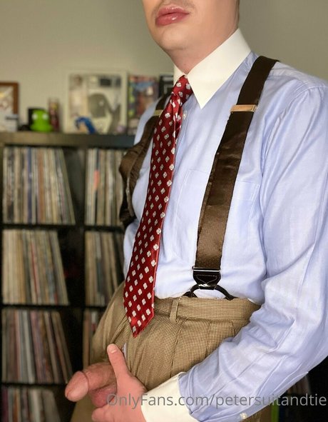 petersuitandtie onlyfans star