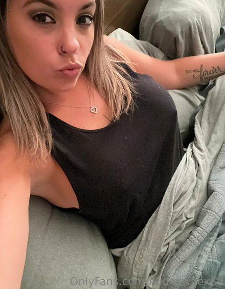 nudexwifex69 new onlyfans