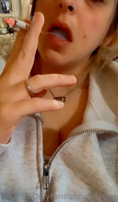 allyxtra onlyfans fotos