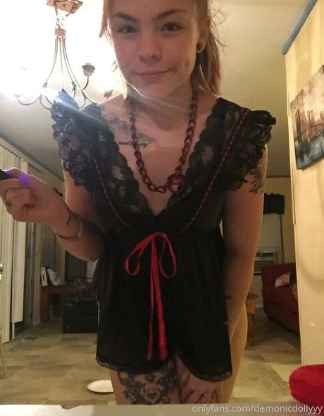 ciricesinsss naked leaked onlyfans