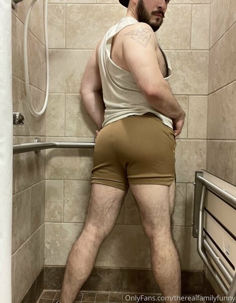 adjectiveotter leaked only fans