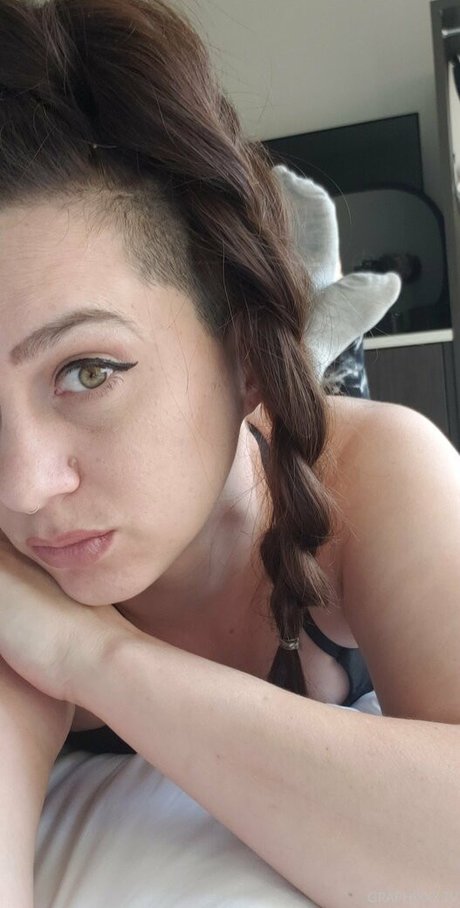 hollygraphix onlyfans keak