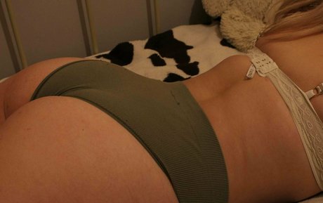 julcix onlyfans sexy