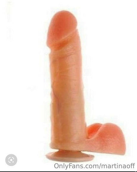 martinaoff topless onlyfans