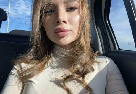 bella lla onlyfans leak