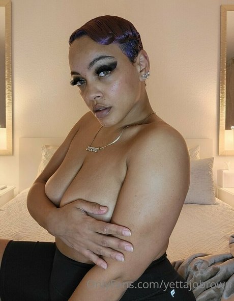 yettajobrown onlyfans pics