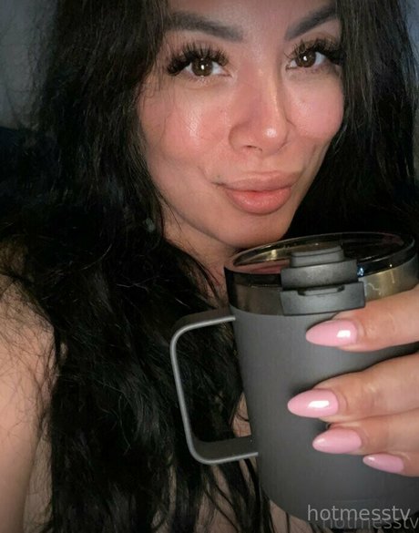 hotmesstv naked on onlyfans