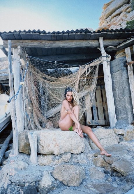 Harleyquinn2002 onlyfans for free