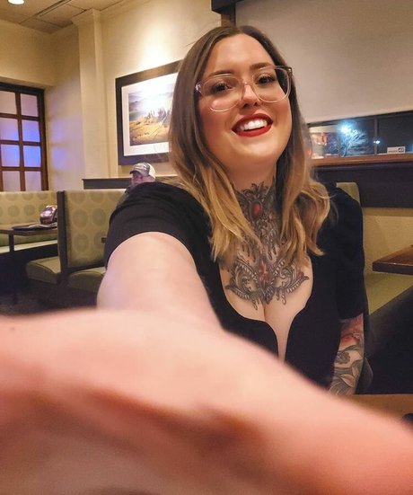 LoveLaurenn onlyfans uncensored