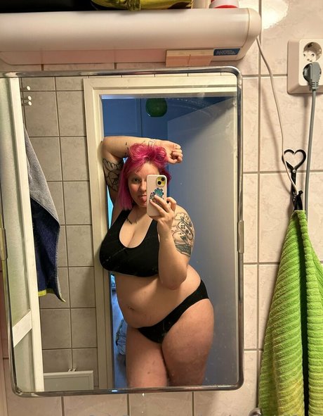 heyhotheidifree free onlyfans porn