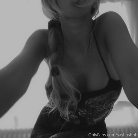 sashashhh onlyfans post