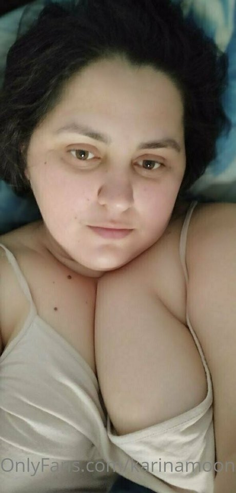 karinamoonn onlyfans leaj