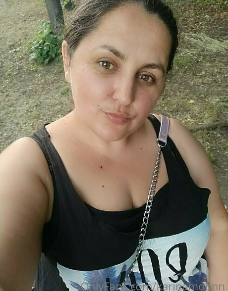 karinamoonn new onlyfans leak