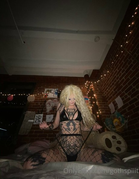 gothspiiit only fans nude