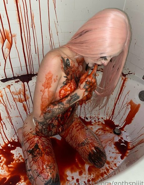gothspiiit onlyfans leaks nude