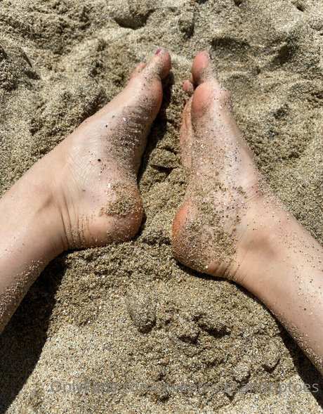 sweetsolesandtiptoes onlyfans creator