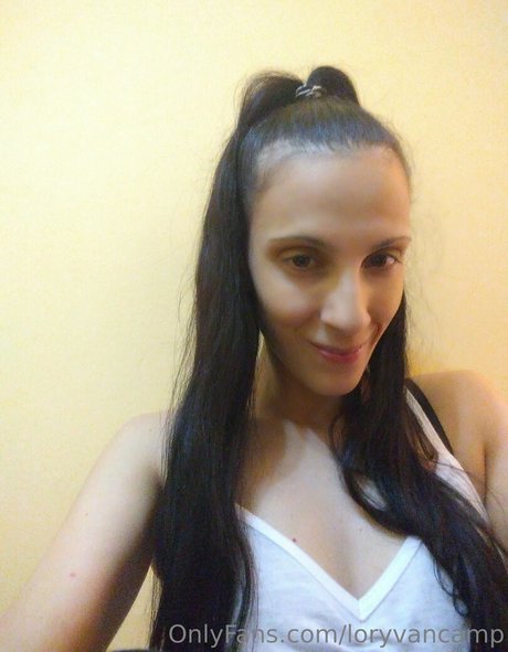 loryvancamp onlyfans leak fuck