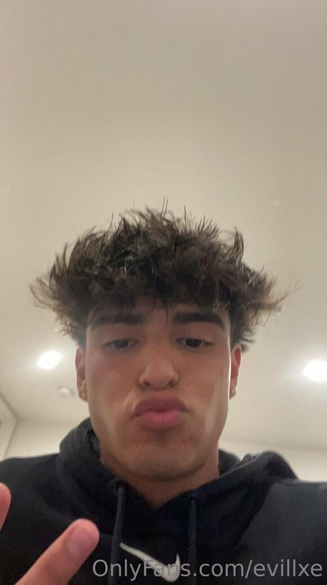 evillxe nudes only fans