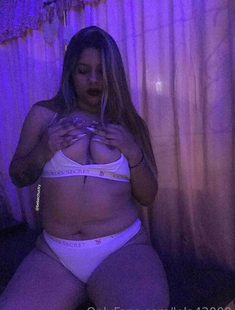 lola42000 onlyfans nude porn