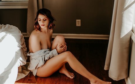 mommyunder25 onlyfans xxx