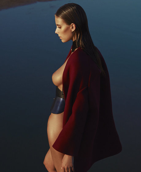 oiled tits onlyfans pretty illustration