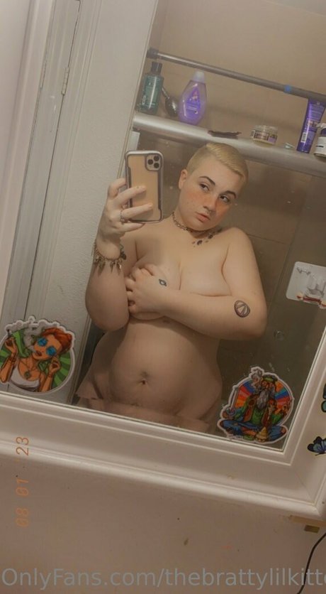 thebrattylilkitten onlyfans leaks nude